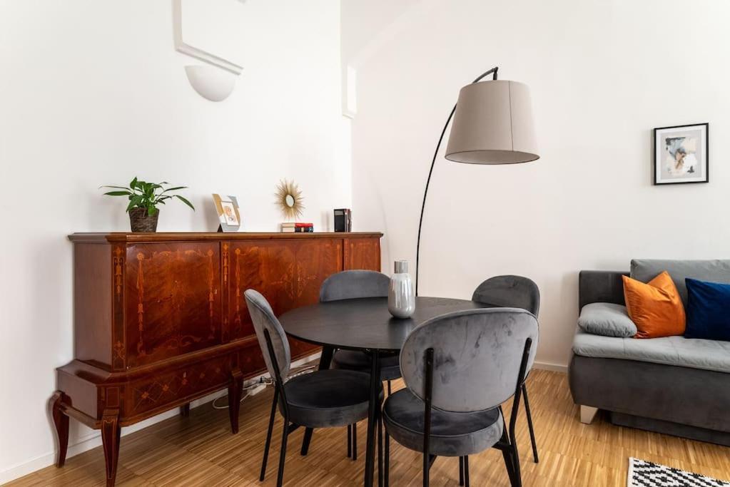 Pristine 1Br Steps From City By Hm Viena Exterior foto