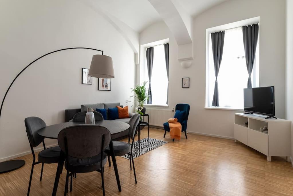Pristine 1Br Steps From City By Hm Viena Exterior foto
